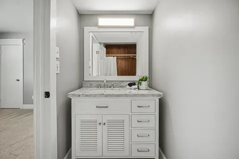 18206 Heritage Lane 8206 Nassau Bay TX 77058