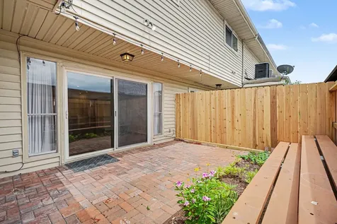 18206 Heritage Lane 8206 Nassau Bay TX 77058