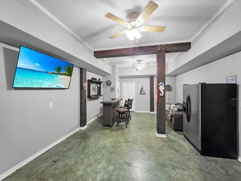 959 Tidelands Drive Port Bolivar TX 77650