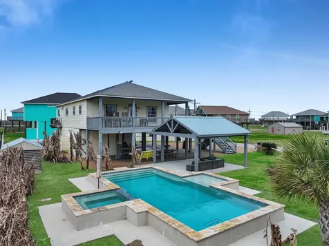 959 Tidelands Drive Port Bolivar TX 77650