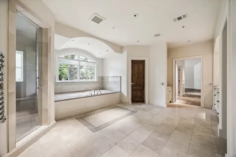 1 Gage Court Houston TX 77024