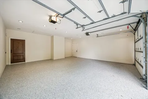 1 Gage Court Houston TX 77024