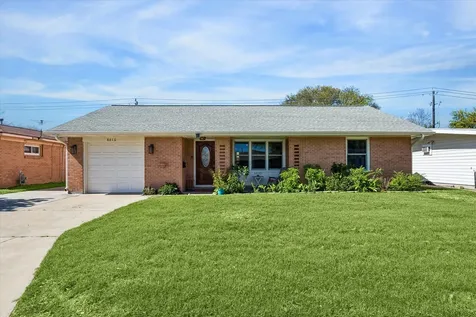 6610 Fairway Drive Galveston TX 77551