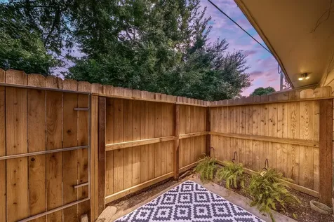 14703 Barryknoll Lane 26 Houston TX 77079