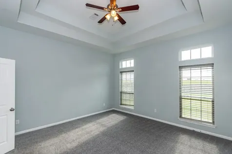 2040 Twin Lakes Boulevard West Columbia TX 77486