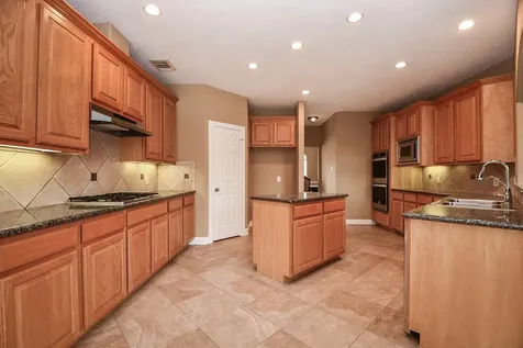 101 Palm Boulevard Missouri City TX 77459