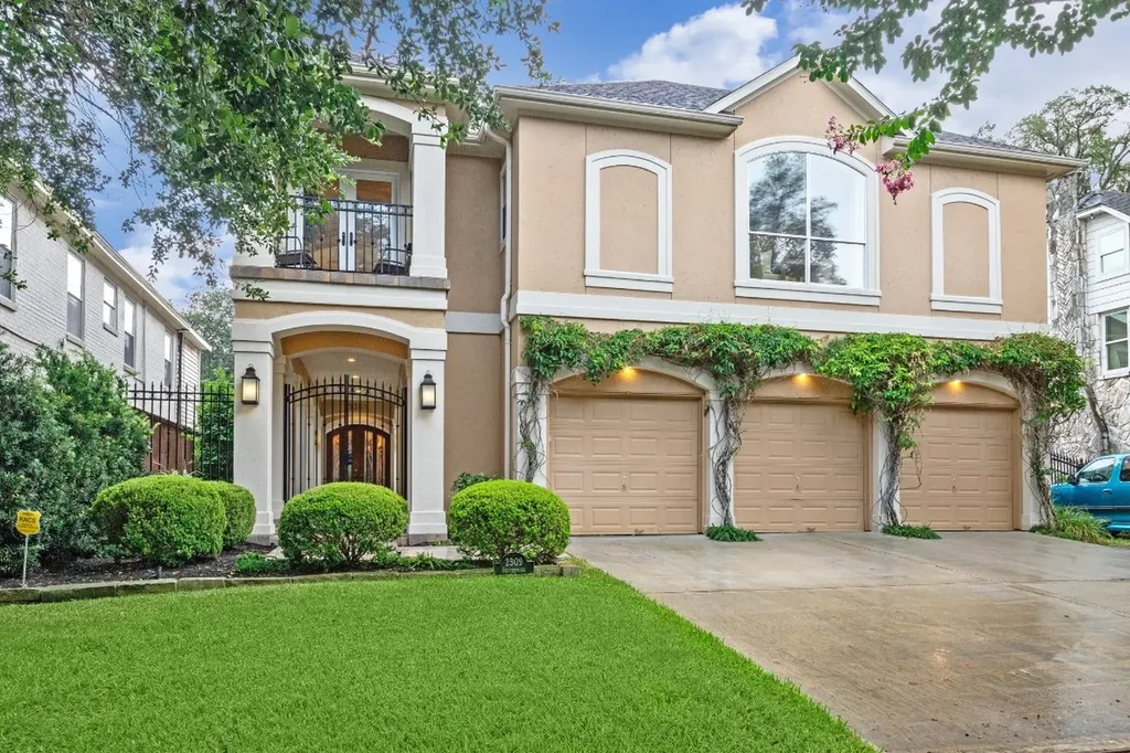 2309 Shakespeare Street Houston TX 77030