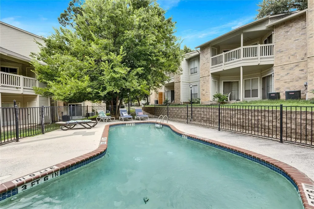 2450 Wickersham Lane M1308 Austin TX 78741