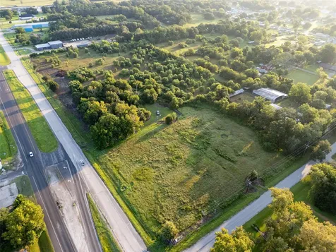 2925 Sh 124 Stowell TX 77661