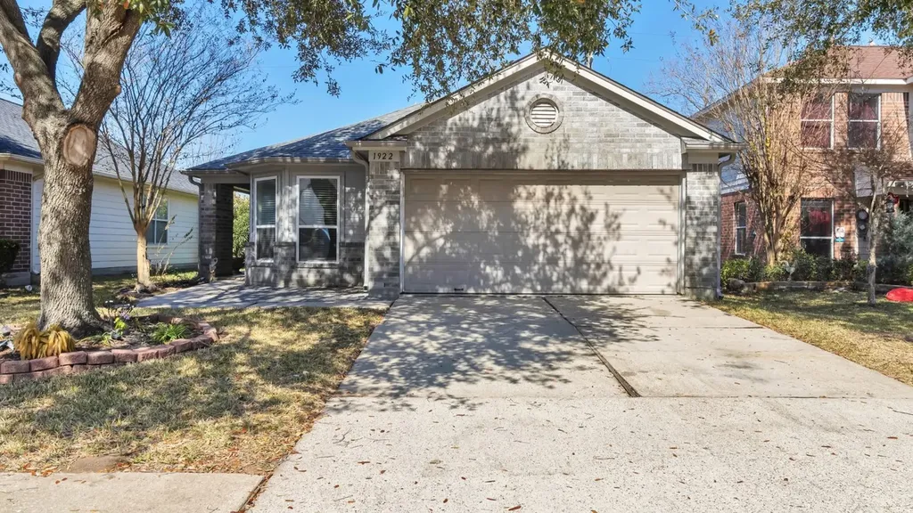 1922 Tomlinson Trail Drive Houston TX 77067