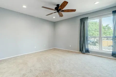 5005 Georgi Lane 49 Houston TX 77092