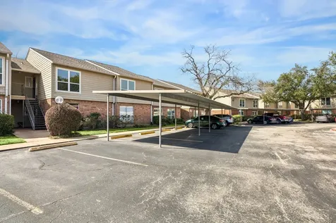 5005 Georgi Lane 49 Houston TX 77092