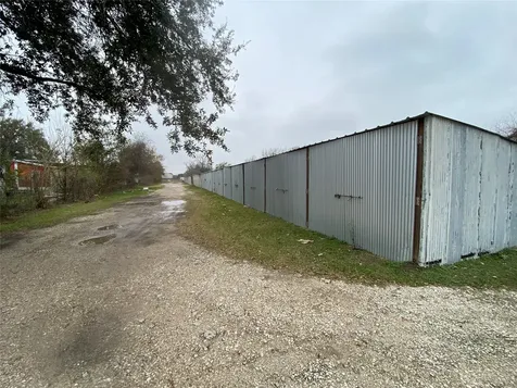 2319 Preston Avenue Pasadena TX 77503