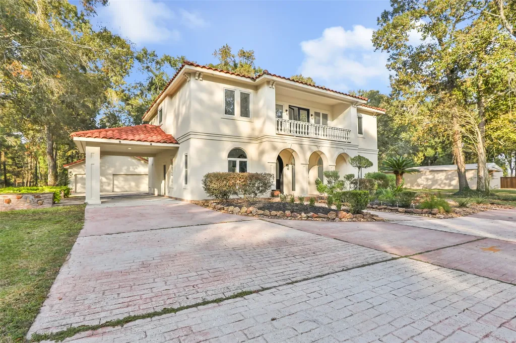 1207 Vista Del Lago Drive Huffman TX 77336