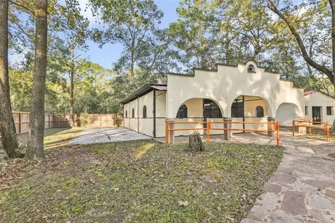 1207 Vista Del Lago Drive Huffman TX 77336