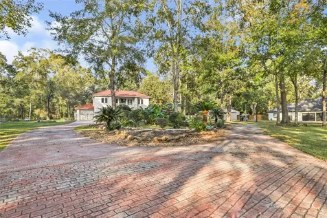 1207 Vista Del Lago Drive Huffman TX 77336