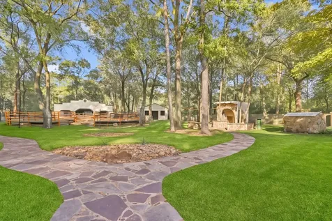 1207 Vista Del Lago Drive Huffman TX 77336