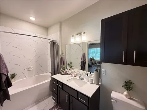 2102 Antoine Drive P8.4314 Houston TX 77055