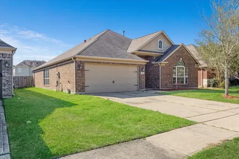 5446 Seabird Street Baytown TX 77521