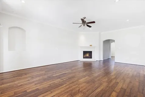 5446 Seabird Street Baytown TX 77521