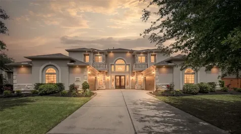 10611 N Sunrise Shores Lane Cypress TX 77433