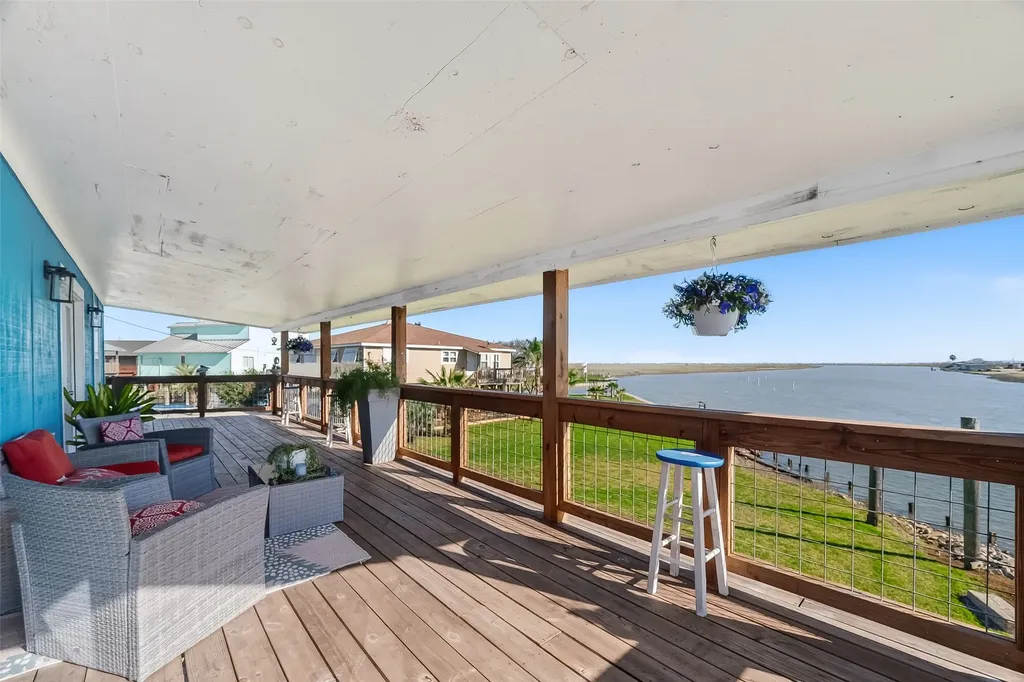 154 Poop Deck Lane Freeport TX 77541