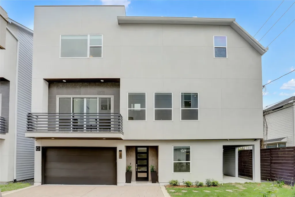 1716 Rosewood Street C Houston TX 77004
