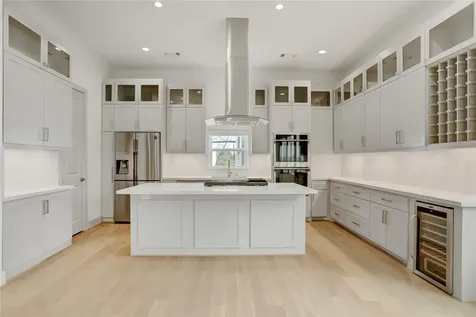 1716 Rosewood Street C Houston TX 77004