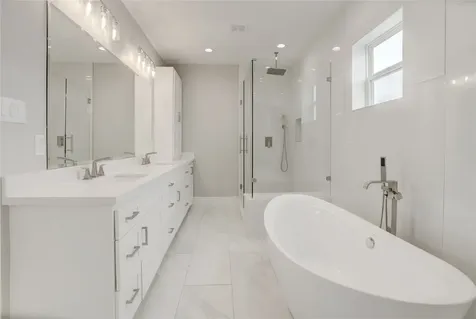 1716 Rosewood Street C Houston TX 77004