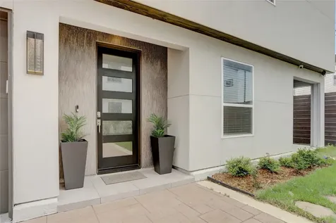 1716 Rosewood Street C Houston TX 77004