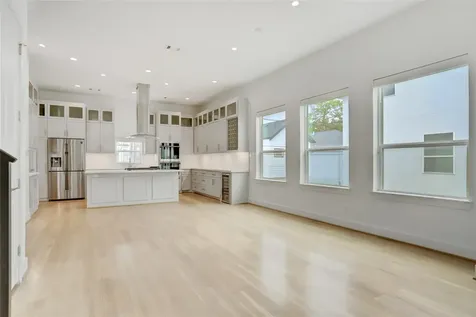 1716 Rosewood Street C Houston TX 77004