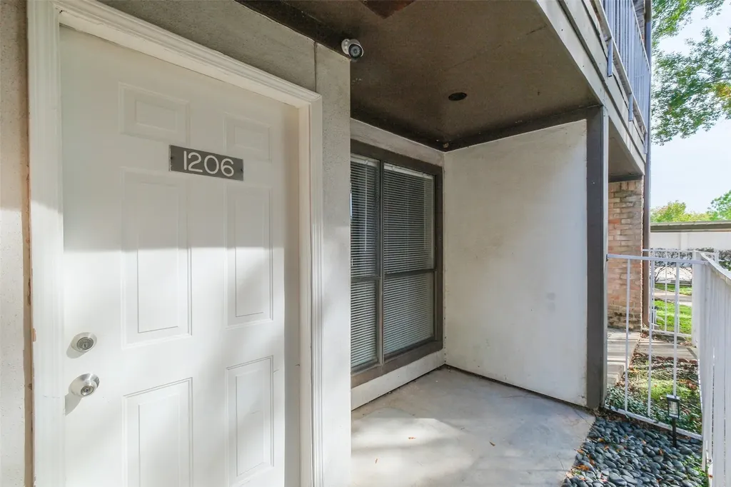 6633 W Airport Boulevard 1206 Houston TX 77035