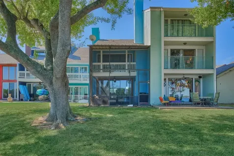 1428 Bowsprit Point Willis TX 77318