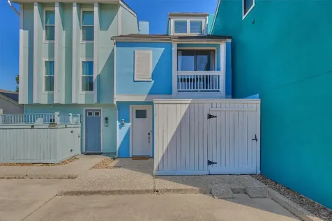 1428 Bowsprit Point Willis TX 77318