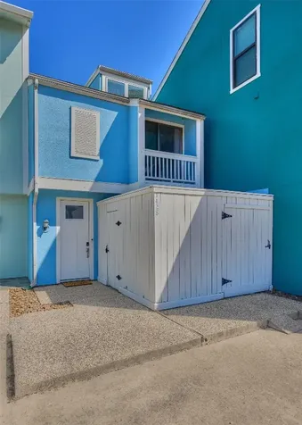 1428 Bowsprit Point Willis TX 77318