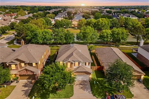 9615 Landon Lake Drive Pearland TX 77584