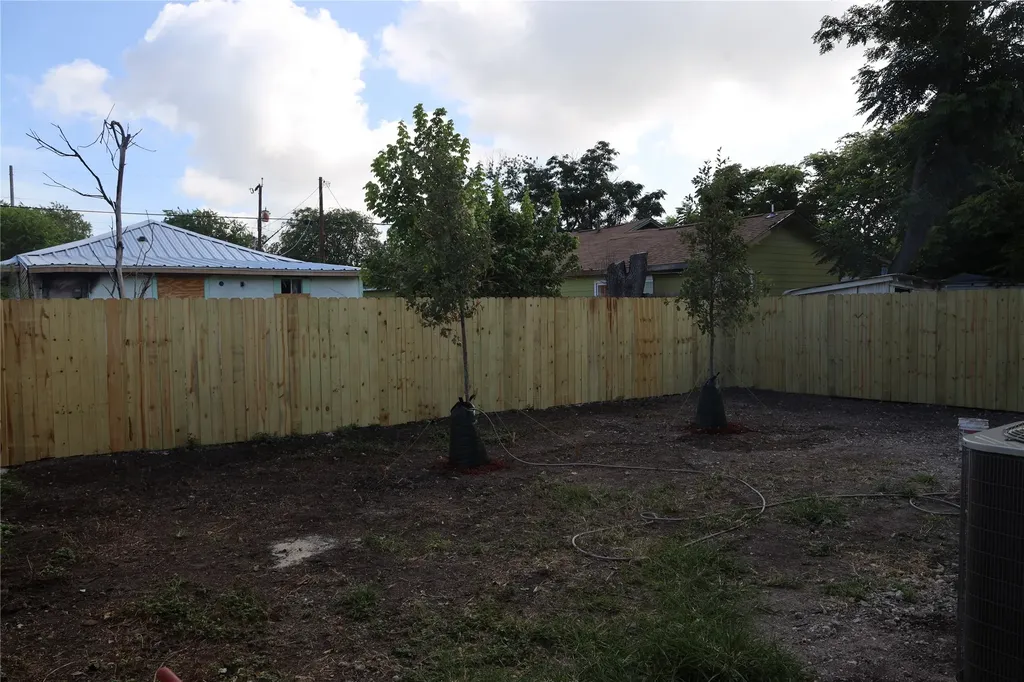 1931 Nolan St Street San Antonio TX 78202