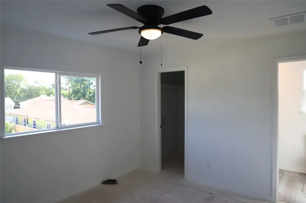 1931 Nolan St Street San Antonio TX 78202