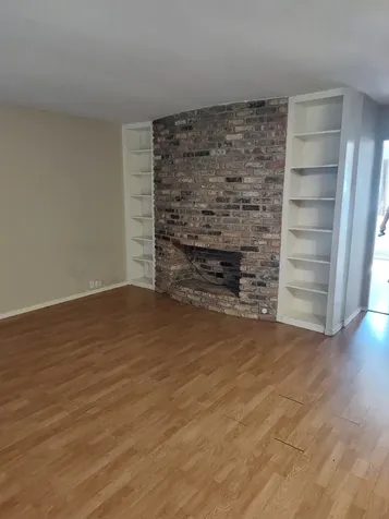 2201 Fountain View Drive W 14j Houston TX 77057