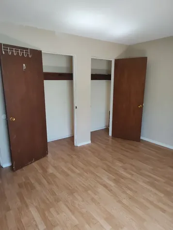 2201 Fountain View Drive W 14j Houston TX 77057