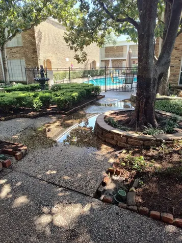 2201 Fountain View Drive W 14j Houston TX 77057