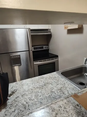 2201 Fountain View Drive W 14j Houston TX 77057