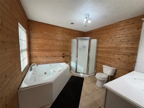 397 County Road 2117 Cleveland TX 77327