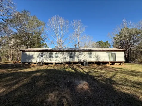 397 County Road 2117 Cleveland TX 77327