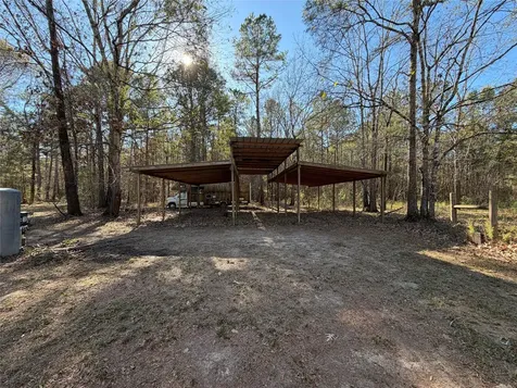 397 County Road 2117 Cleveland TX 77327