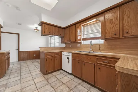 13335 Trompilla Lane Houston TX 77083