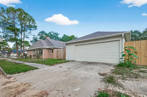 13335 Trompilla Lane Houston TX 77083