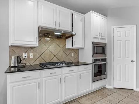2507 Stonebury Lane Sugar Land TX 77479