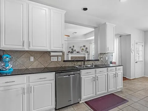 2507 Stonebury Lane Sugar Land TX 77479