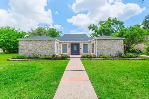 11931 Riverview Drive Houston TX 77077